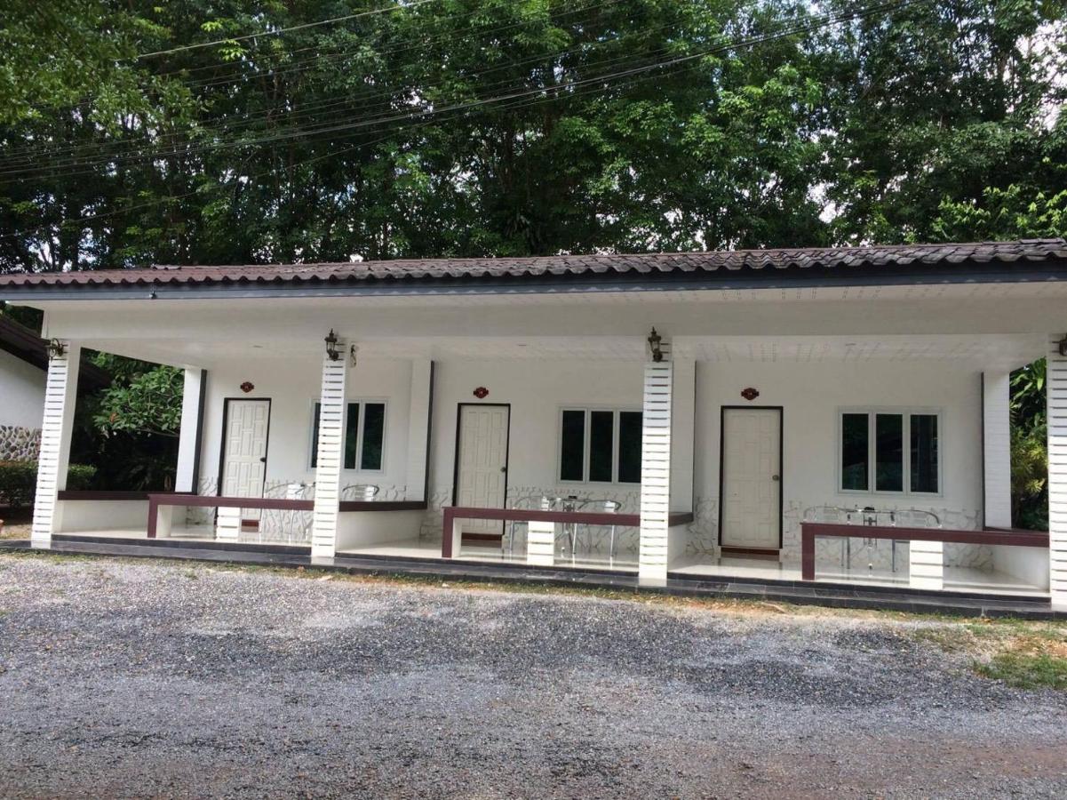 Tho Mai Resort Wang Chan Exterior photo